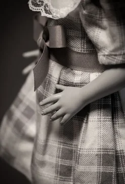 Trick Or Treat Studios The Twilight Zone - Talky Tina Doll